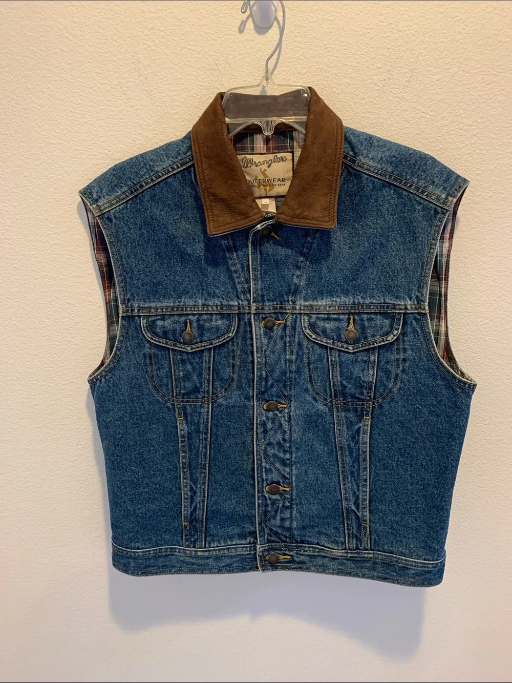 Wrangler Vintage  Blue Denim Vest with Brown Collar